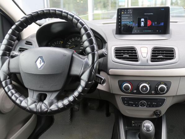 Renault Fluence I с пробегом 2011 года, цена 590 000 рублей, 181338 км, седан, Автокод Объявления