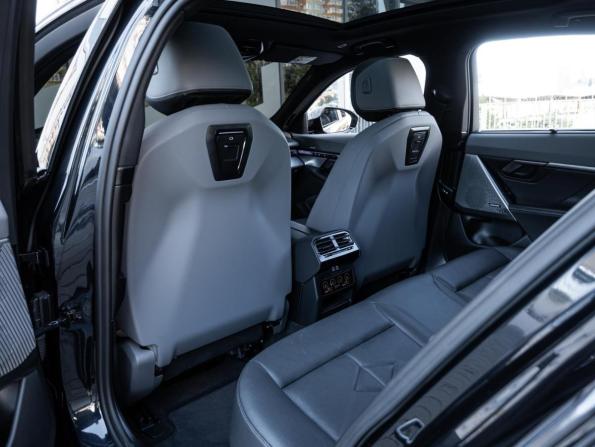 BMW 5 серии VIII (G60/G61/G68) с пробегом 2024 года, цена 7 630 000 рублей, 51929 км, седан, Автокод Объявления