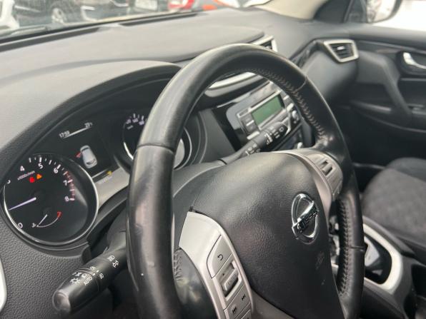 Nissan Qashqai II с пробегом 2017 года, цена 1 597 000 рублей, 165000 км, внедорожник, Автокод Объявления