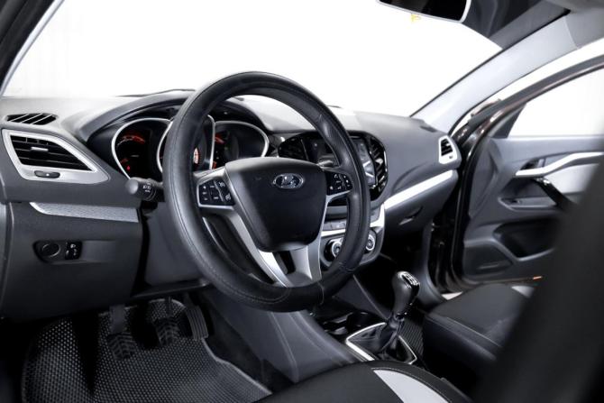 Lada (ВАЗ) Vesta I с пробегом 2019 года, цена 1 049 000 рублей, 126461 км, универсал, Автокод Объявления