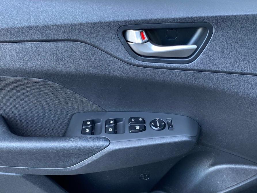 Hyundai Solaris II Сочи  - изображение 12