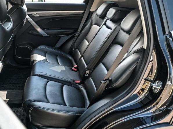 Geely Atlas Pro с пробегом 2023 года, цена 2 059 000 рублей, 67664 км, внедорожник, Автокод Объявления