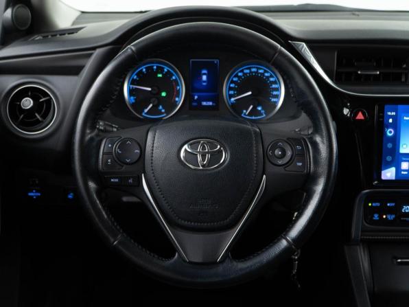 Toyota Corolla XI (E160 E170 E180) Рестайлинг 1 с пробегом 2018 года, цена 1 549 046 рублей, 186208 км, седан, Автокод Объявления