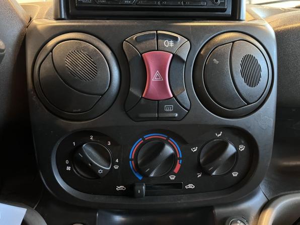 Fiat Doblo I Рестайлинг с пробегом 2009 года, цена 286 000 рублей, 220881 км, компактвэн, Автокод Объявления