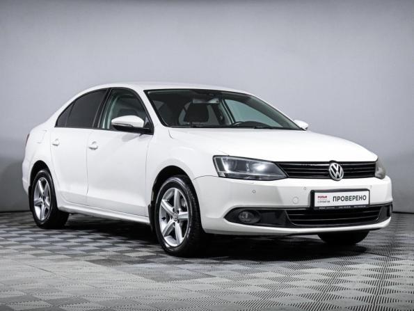 Volkswagen Jetta VI с пробегом 2013 года, цена 930 000 рублей, 187734 км, седан, Автокод Объявления