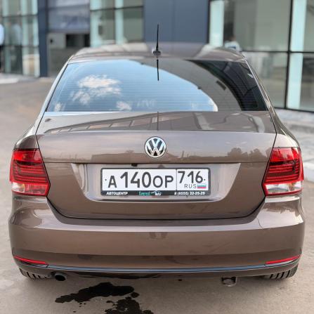 Volkswagen Polo V Рестайлинг с пробегом 2018 года, цена 1 099 000 рублей, 175526 км, седан, Автокод Объявления