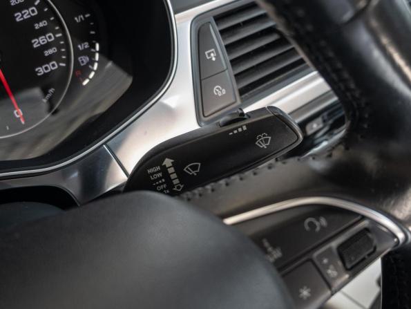 Audi A6 IV (C7) Рестайлинг с пробегом 2015 года, цена 1 930 000 рублей, 183228 км, седан, Автокод Объявления
