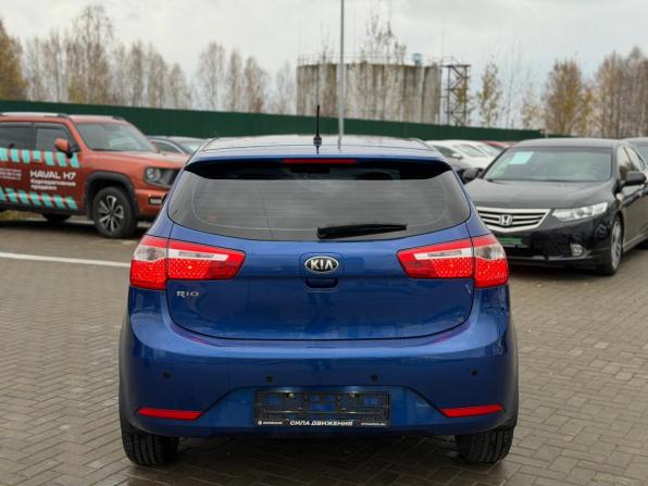 Kia Rio III с пробегом 2013 года, цена 995 000 рублей, 62565 км, хэтчбек, Автокод Объявления