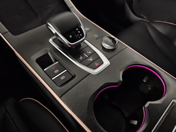 Omoda C5 I с пробегом 2023 года, цена 1 390 000 рублей, 76218 км, внедорожник, Автокод Объявления