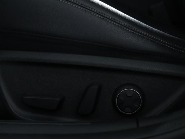 Genesis G70 I Рестайлинг с пробегом 2022 года, цена 3 640 000 рублей, 67998 км, седан, Автокод Объявления