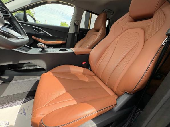 Omoda C5 I с пробегом 2022 года, цена 1 725 000 рублей, 37123 км, внедорожник, Автокод Объявления