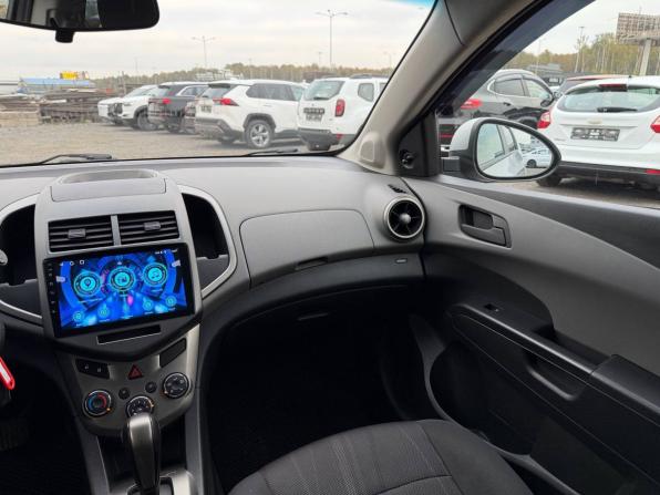 Chevrolet Aveo II с пробегом 2012 года, цена 555 000 рублей, 175000 км, хэтчбек, Автокод Объявления
