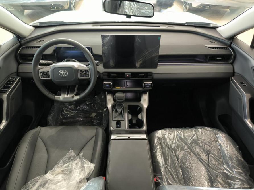 Toyota RAV4 VI (XA60) Казань  - изображение 17