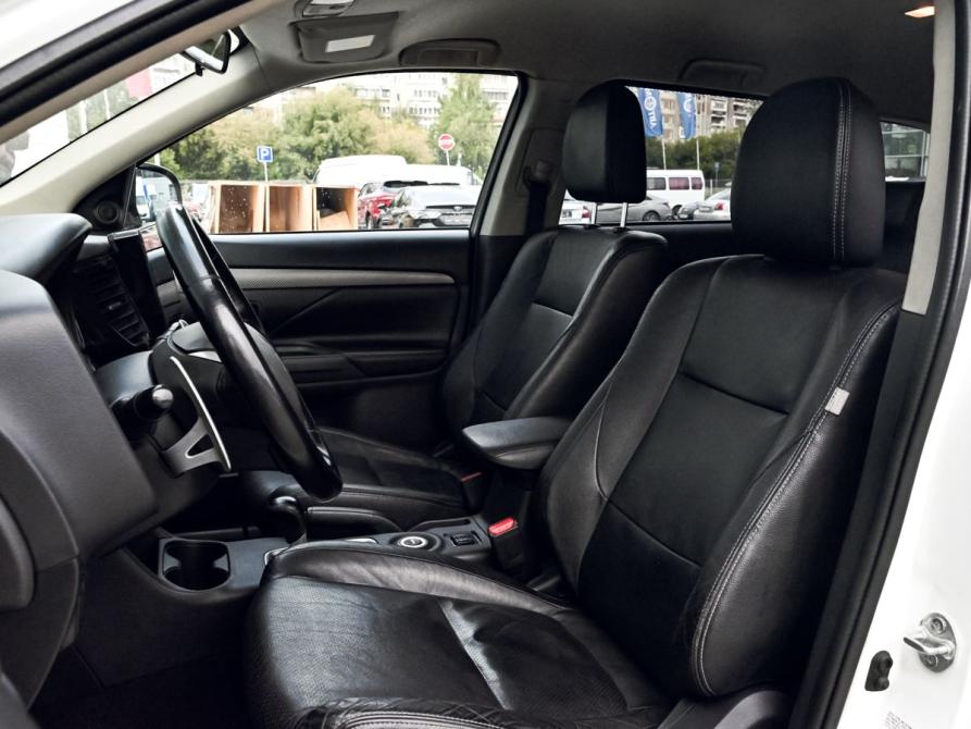 Mitsubishi Outlander III Екатеринбург  - изображение 16