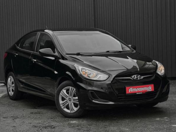 Hyundai Solaris I с пробегом 2014 года, цена 820 000 рублей, 219756 км, седан, Автокод Объявления