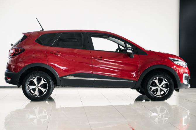 Renault Kaptur I Рестайлинг с пробегом 2021 года, цена 1 150 000 рублей, 145432 км, внедорожник, Автокод Объявления