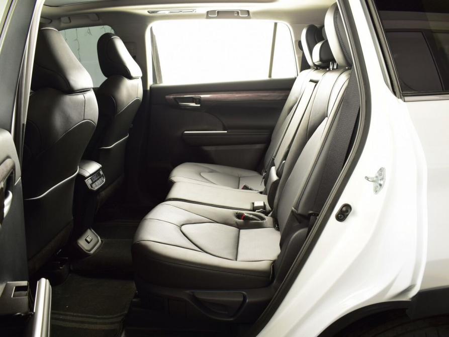 Toyota Highlander IV (XU70) Кемерово  - изображение 16