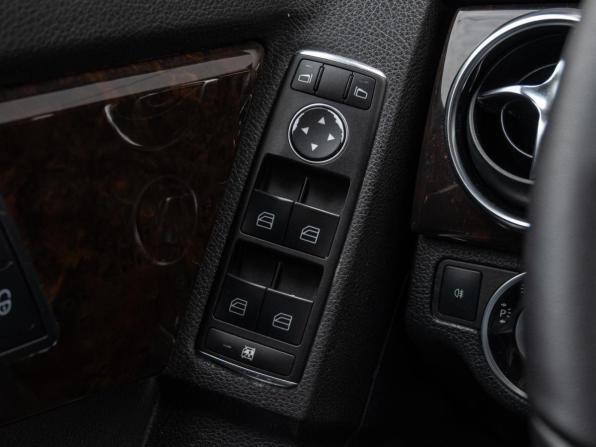 Mercedes-Benz GLK-Класс I (X204) Рестайлинг с пробегом 2013 года, цена 1 660 000 рублей, 241847 км, внедорожник, Автокод Объявления
