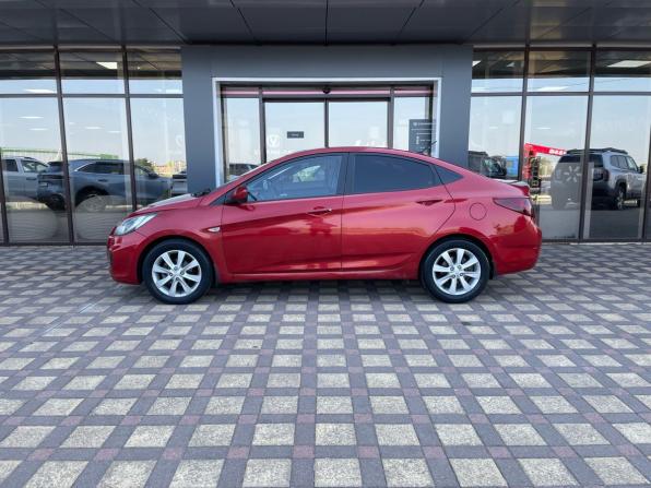 Hyundai Solaris I с пробегом 2013 года, цена 555 000 рублей, 249932 км, седан, Автокод Объявления