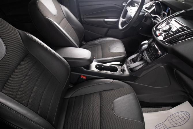 Ford Kuga II с пробегом 2013 года, цена 1 229 000 рублей, 199876 км, внедорожник, Автокод Объявления