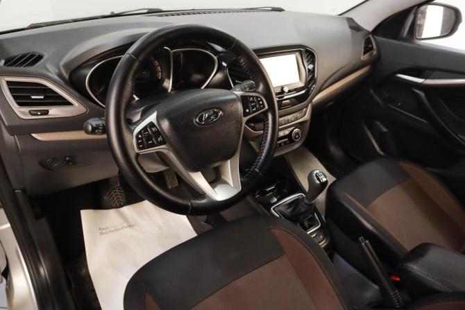 Lada (ВАЗ) Vesta I с пробегом 2019 года, цена 1 079 000 рублей, 75530 км, универсал, Автокод Объявления