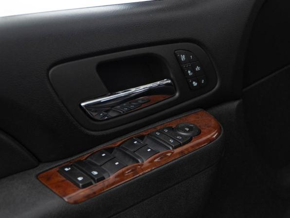 Chevrolet Tahoe III с пробегом 2011 года, цена 1 796 444 рубля, 348016 км, внедорожник, Автокод Объявления
