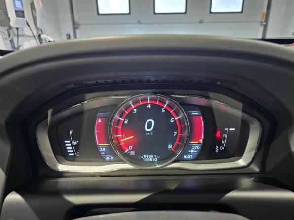 Volvo XC60 I Рестайлинг с пробегом 2015 года, цена 1 549 000 рублей, 186636 км, внедорожник, Автокод Объявления