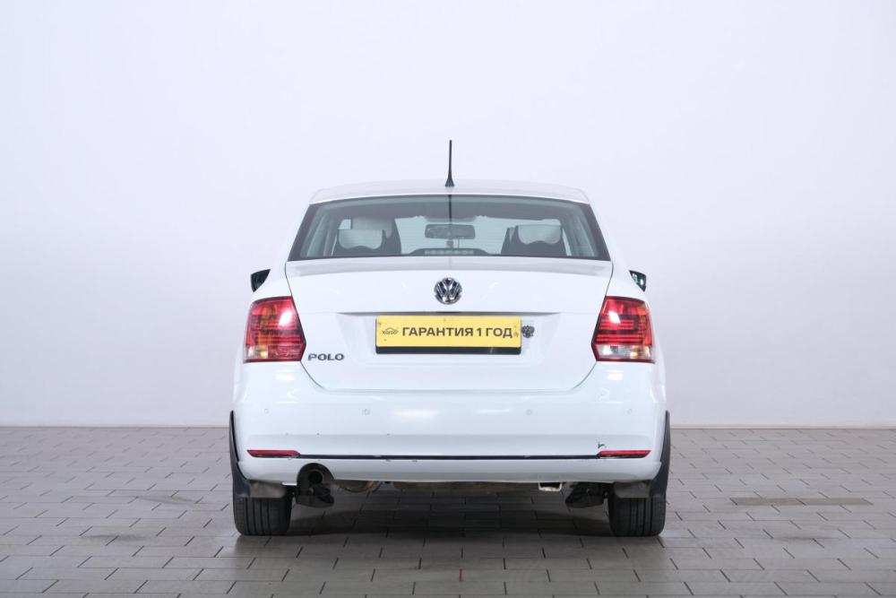 Volkswagen Polo V Рестайлинг Омск  - изображение 6