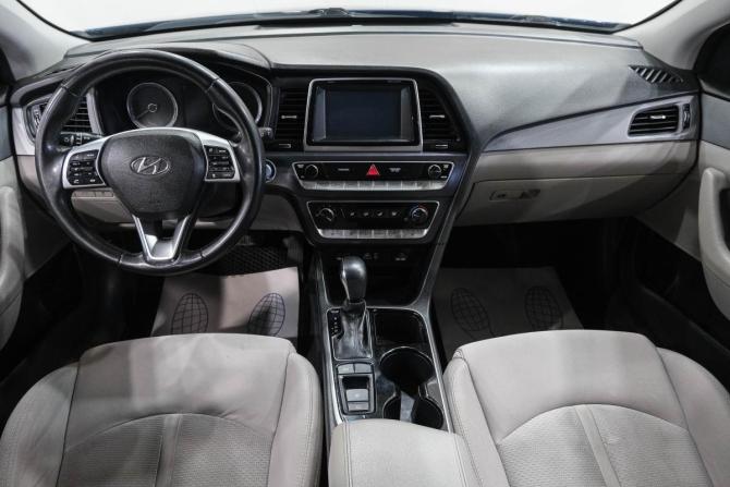 Hyundai Sonata VII (LF) Рестайлинг с пробегом 2017 года, цена 1 569 000 рублей, 173000 км, седан, Автокод Объявления