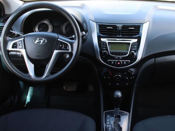Hyundai Solaris I с пробегом 2013 года, цена 779 000 рублей, 123319 км, седан, Автокод Объявления