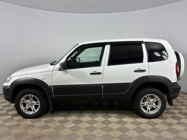 Chevrolet Niva I Рестайлинг с пробегом 2018 года, цена 755 000 рублей, 98616 км, внедорожник, Автокод Объявления