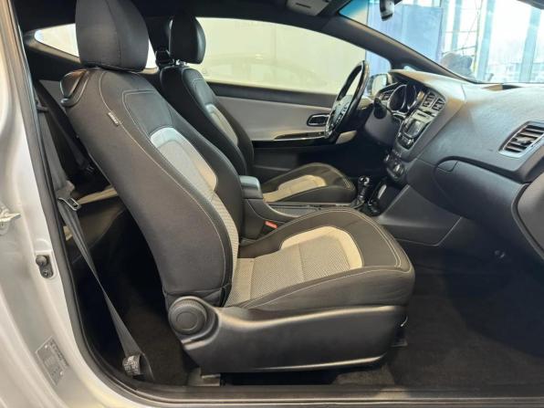 Kia Ceed II с пробегом 2013 года, цена 970 000 рублей, 197582 км, хэтчбек, Автокод Объявления
