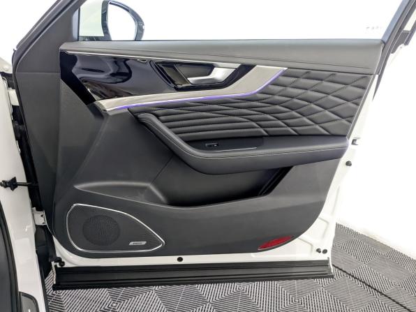 Hongqi HS5 I с пробегом 2023 года, цена 2 530 000 рублей, 35744 км, внедорожник, Автокод Объявления