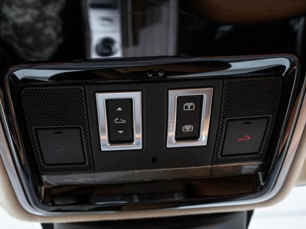 Land Rover Range Rover IV Рестайлинг с пробегом 2018 года, цена 6 798 000 рублей, 89818 км, внедорожник, Автокод Объявления