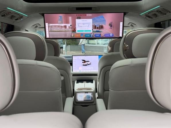 Новый Lynk &amp; Co 900 2026 года, цена 8 050 000 рублей, внедорожник, Автокод Объявления
