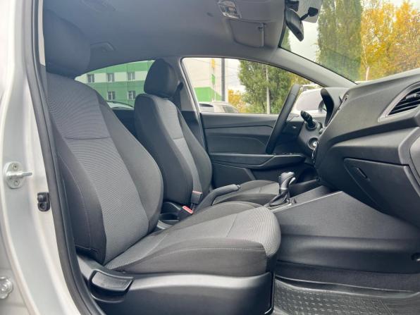 Hyundai Solaris II Рестайлинг с пробегом 2021 года, цена 1 579 700 рублей, 49768 км, седан, Автокод Объявления