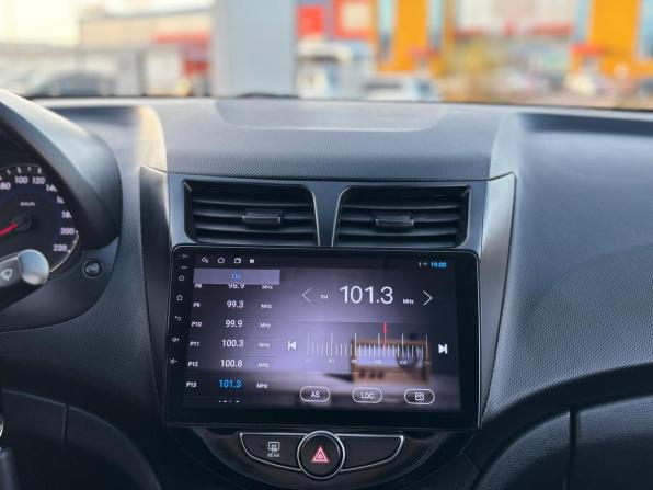 Hyundai Solaris I Рестайлинг с пробегом 2015 года, цена 850 000 рублей, 166867 км, седан, Автокод Объявления
