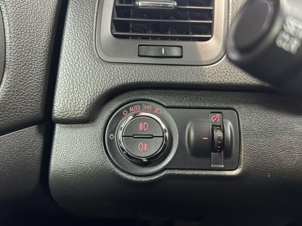 Opel Insignia I с пробегом 2012 года, цена 980 000 рублей, 179755 км, седан, Автокод Объявления