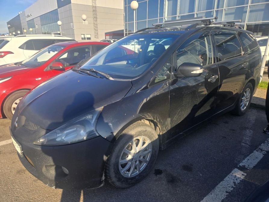 Mitsubishi Grandis I Санкт-Петербург  - изображение 1