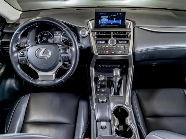 Lexus NX I с пробегом 2016 года, цена 2 437 000 рублей, 163910 км, внедорожник, Автокод Объявления