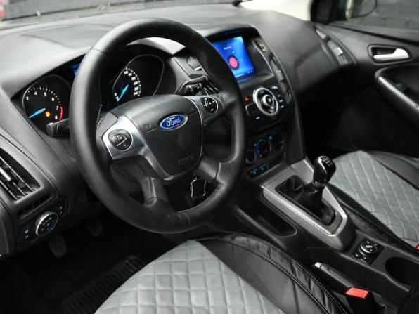 Ford Focus III с пробегом 2012 года, цена 745 000 рублей, 277218 км, хэтчбек, Автокод Объявления