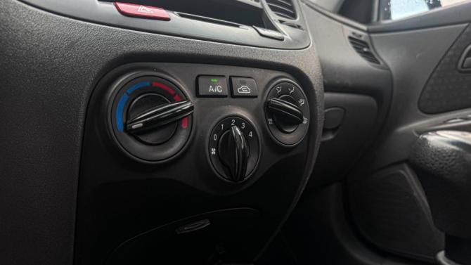 Kia Rio II с пробегом 2006 года, цена 349 990 рублей, 320000 км, хэтчбек, Автокод Объявления