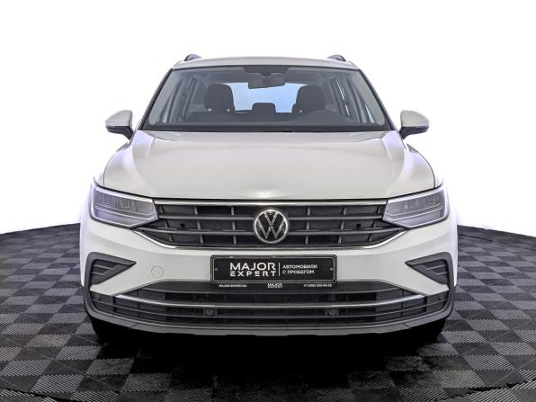 Volkswagen Tiguan II Рестайлинг с пробегом 2021 года, цена 2 640 000 рублей, 59202 км, внедорожник, Автокод Объявления