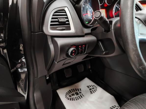 Opel Astra J с пробегом 2012 года, цена 719 000 рублей, 64600 км, хэтчбек, Автокод Объявления