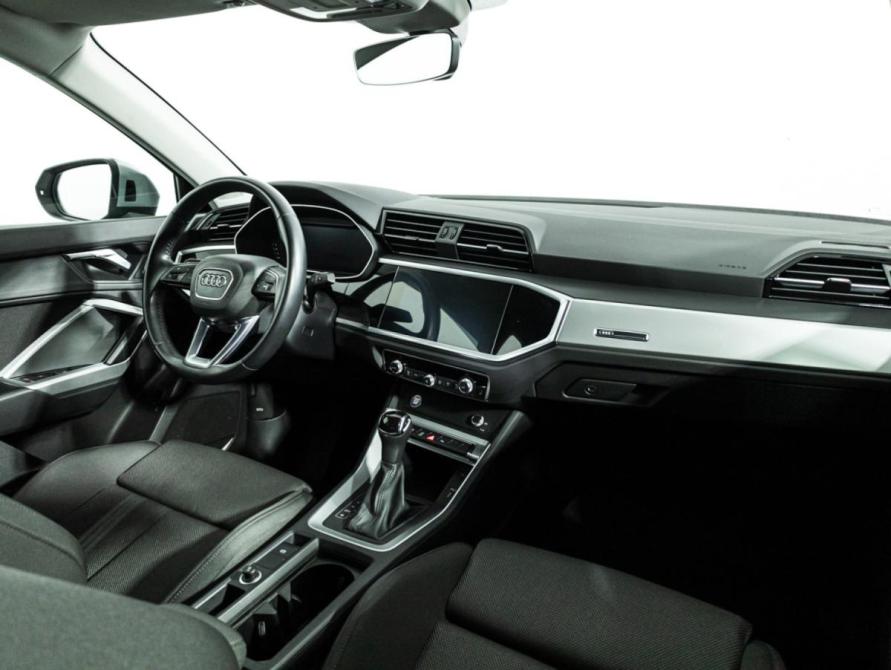 Audi Q3 II (F3) Санкт-Петербург  - изображение 10