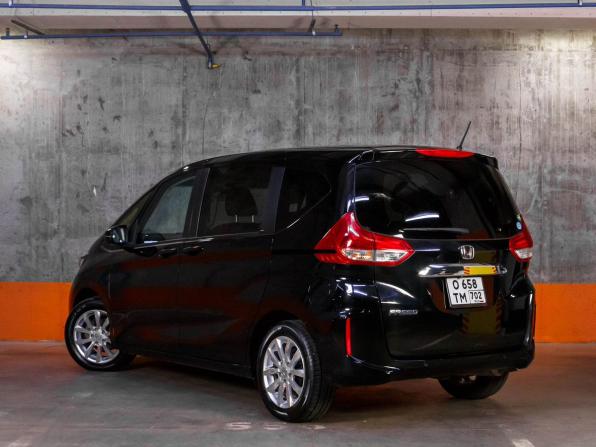 Honda Freed II Рестайлинг с пробегом 2020 года, цена 1 899 000 рублей, 39699 км, компактвэн, Автокод Объявления