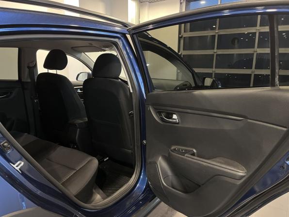 Kia Rio IV Рестайлинг с пробегом 2021 года, цена 1 727 000 рублей, 122914 км, хэтчбек, Автокод Объявления