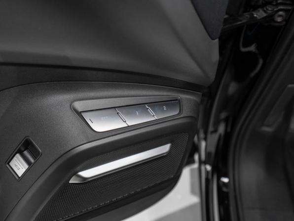 Audi Q6 с пробегом 2026 года, цена 8 700 000 рублей, 13 км, внедорожник, Автокод Объявления