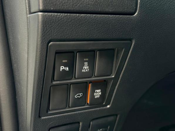 Toyota Fortuner II с пробегом 2017 года, цена 3 250 000 рублей, 146646 км, внедорожник, Автокод Объявления