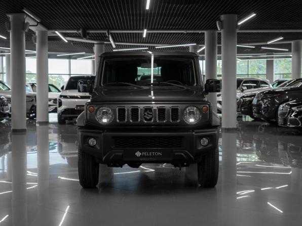 Suzuki Jimny IV с пробегом 2025 года, цена 3 950 000 рублей, 50 км, внедорожник, Автокод Объявления